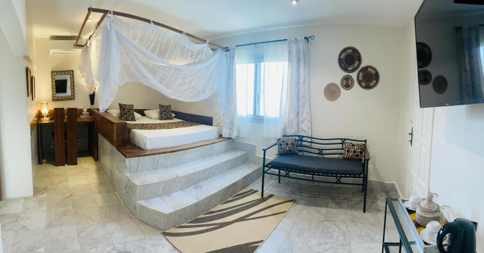 Le Lodge Des Almadies ダカール エクステリア 写真
